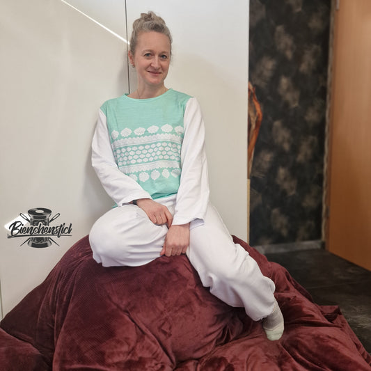 Schnittmuster Shirt CLARA - V-Ausschnitt oder Rundhals, Langarm | Gr. 34-48 (PDF)