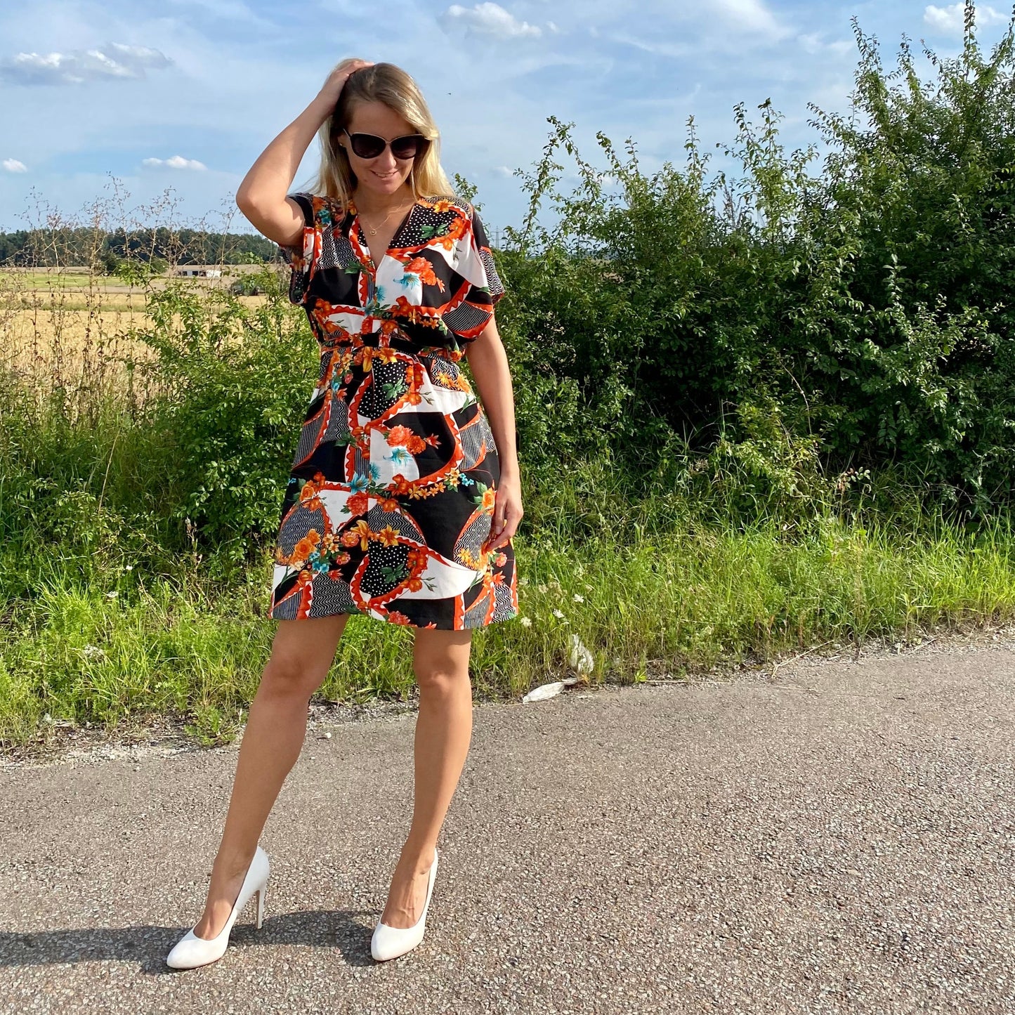 Nähanleitung HOLLY - Kleid im Kaftanlook mit Bindeband | Gr. 34-44 (PDF)