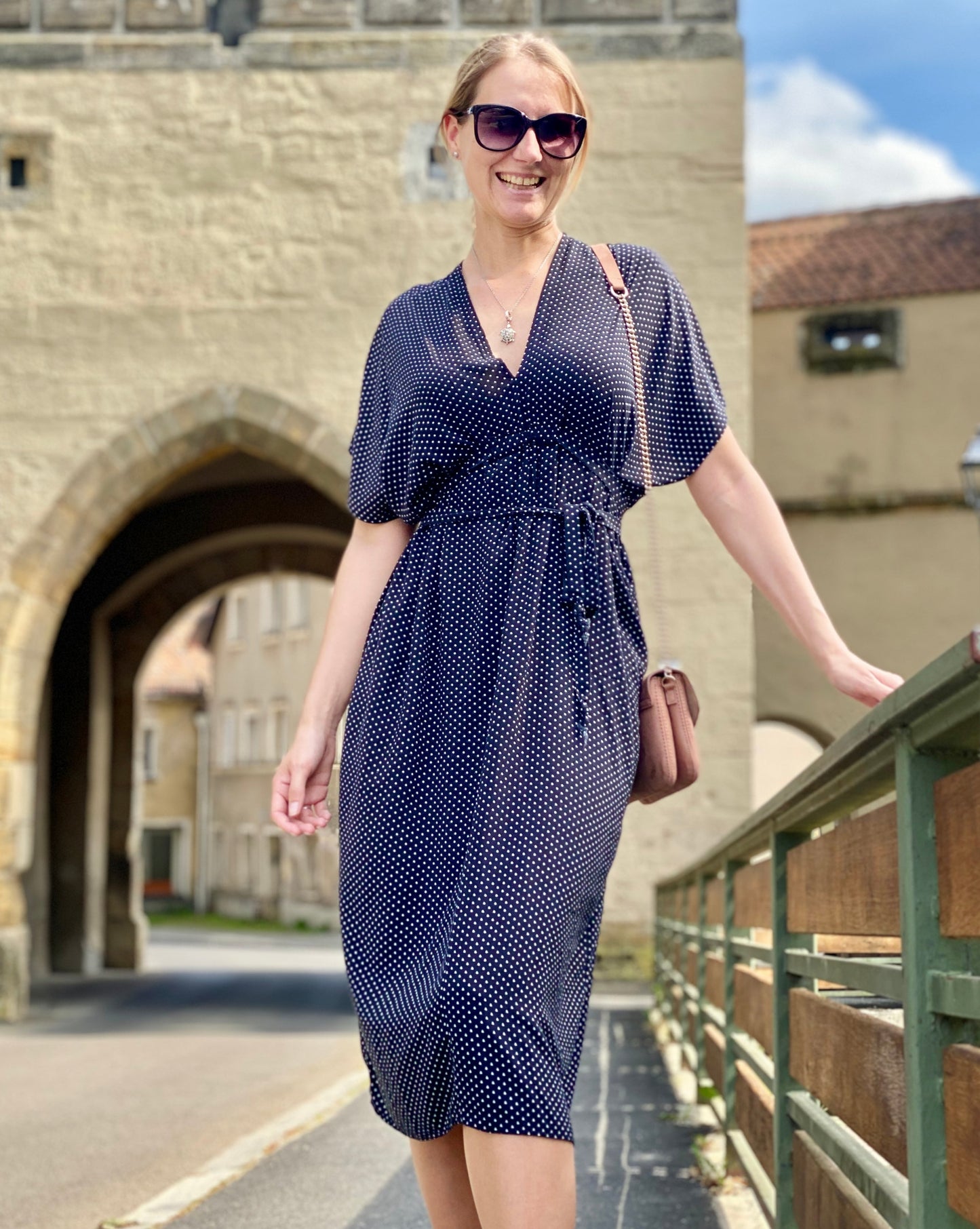 Nähanleitung HOLLY - Kleid im Kaftanlook mit Bindeband | Gr. 34-44 (PDF)