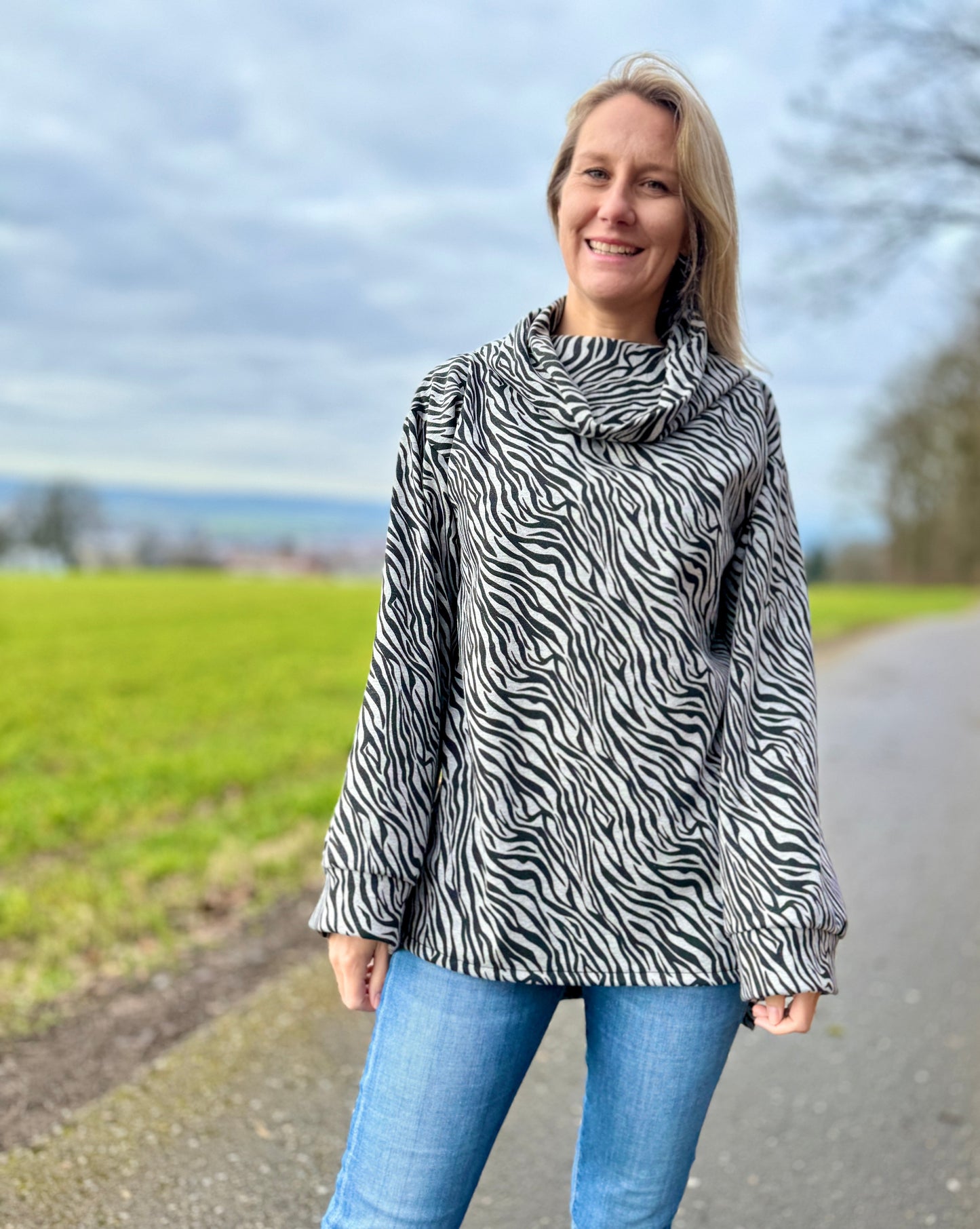 Nähanleitung HAZEL - Kuschel Pullover mit Schalkragen | Gr. 34-44 (PDF)